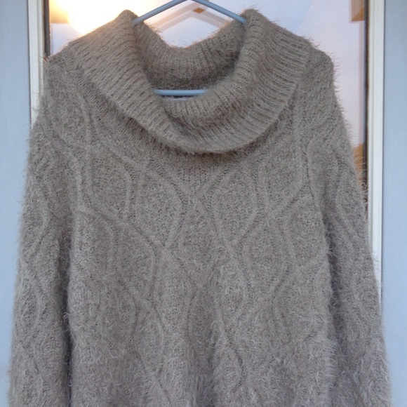 Calvin Klein Sweaters - Calvin Klein sweater XL